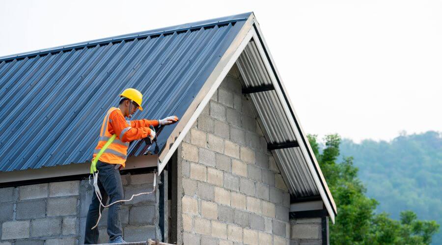 Professional New roof installation in Macfarlan, WV